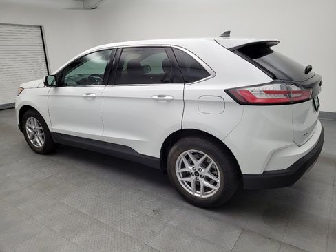 Used 2023 Ford Edge SEL image 3