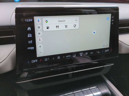 Used 2024 Lincoln Nautilus Reserve image 28