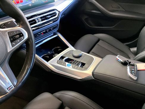 Used 2023 BMW i4 eDrive40 w/ M Sport Package RWD image 19