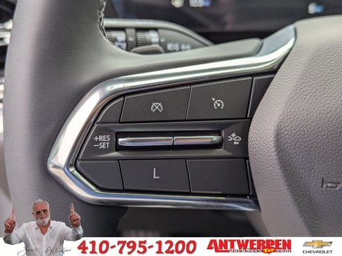 Certified 2025 Chevrolet Equinox LT w/ Safety and Technology Package image 17