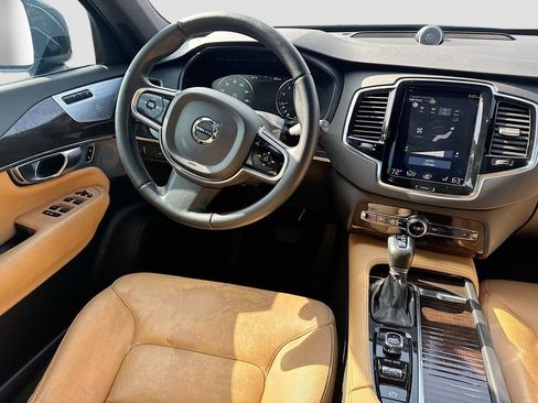 Used 2017 Volvo XC90 T6 Momentum w/ Vision Package AWD/4WD image 30