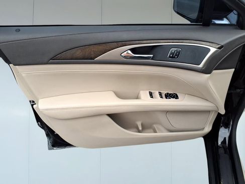 Used 2017 Lincoln MKZ Select w/ Select Plus Package image 10