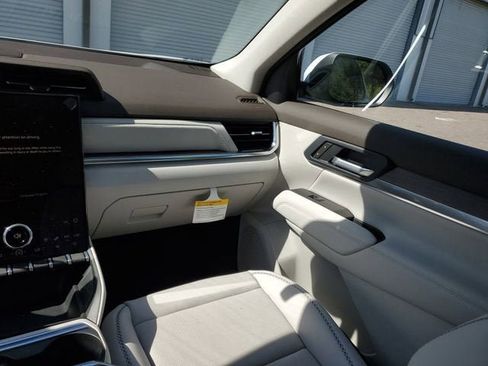 New 2026 GMC Terrain Denali AWD/4WD image 15