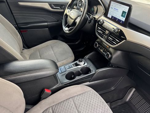 Certified 2022 Ford Escape SE w/ Convenience Package image 15