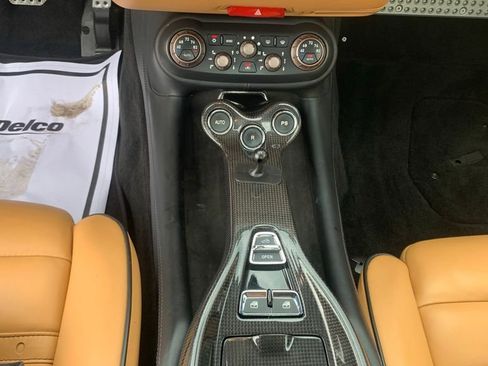 Used 2014 Ferrari California image 20