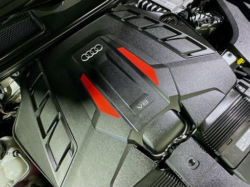 Used 2024 Audi SQ8 Premium Plus w/ Black Optic Package AWD/4WD image 34