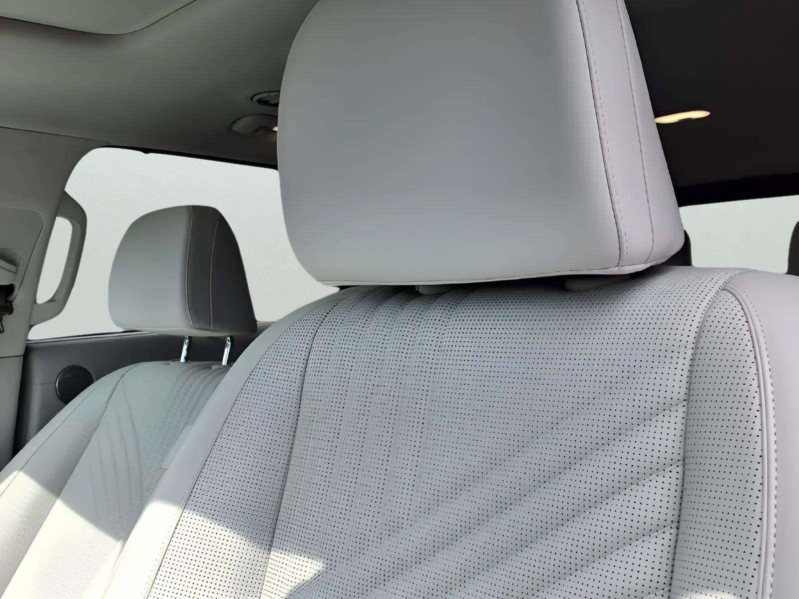 Certified 2026 Hyundai Palisade SEL FWD image 16