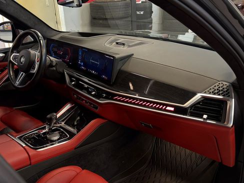 Used 2024 BMW X5 M Competition w/ Executive Package image 17