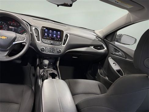 Used 2024 Chevrolet Malibu LT image 26