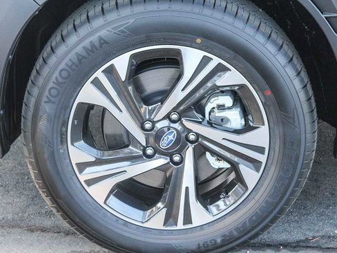 New 2025 Subaru Crosstrek 2.0i Premium image 10