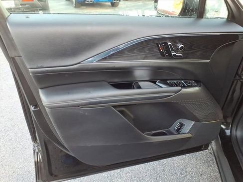 Certified 2024 Cadillac Lyriq Luxury image 25