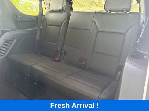 Used 2026 Chevrolet Tahoe High Country AWD/4WD image 4