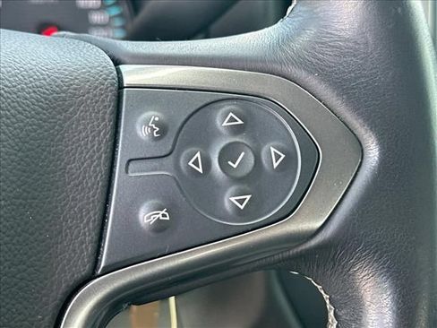 Used 2018 Chevrolet Silverado 1500 LT w/ All Star Edition AWD/4WD image 24