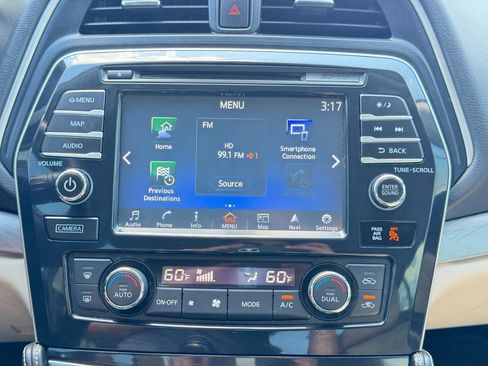 Used 2018 Nissan Maxima 3.5 SL FWD image 65