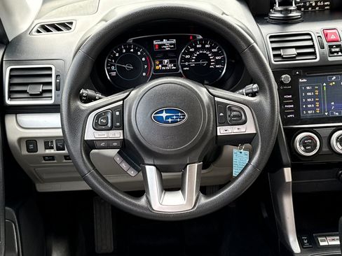 Used 2017 Subaru Forester 2.5i Premium image 17