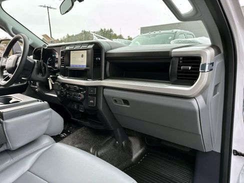 Used 2024 Ford F350 XL image 10