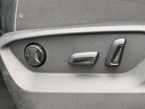 Certified 2025 Volkswagen Atlas SE AWD/4WD image 20