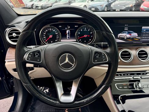 Used 2017 Mercedes-Benz E 300 image 31