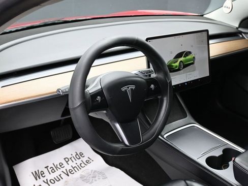Used 2022 Tesla Model 3 Standard Range image 17