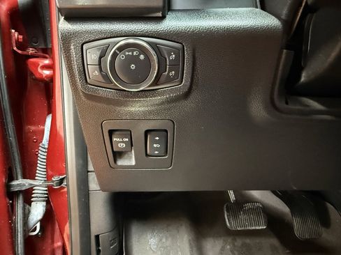 Used 2018 Ford F150 XLT w/ Equipment Group 301A Mid image 13