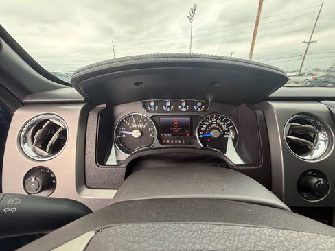 Used 2014 Ford F150 Limited image 17