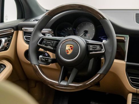 Certified 2026 Porsche Macan S AWD/4WD image 12