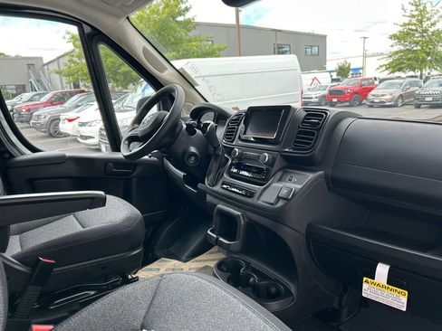 New 2025 RAM ProMaster 2500 w/ Convenience Group image 34