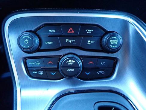 Used 2018 Dodge Challenger SXT Plus image 20