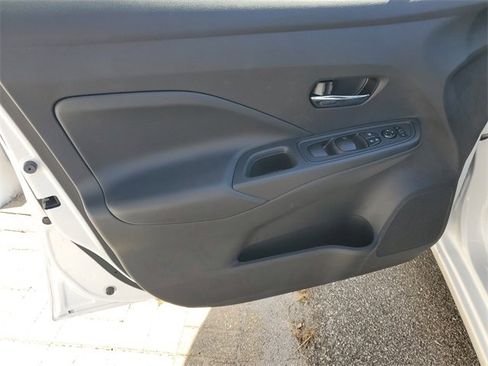 Certified 2025 Nissan Versa SV w/ Trunk Package image 24