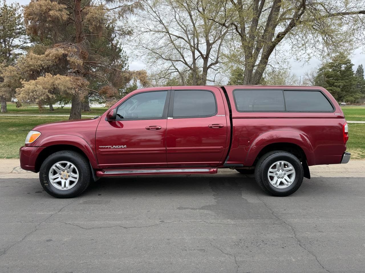 Used 2006 Toyota Tundra Limited w/ All Weather Guard Pkg AWD/4WD image 2