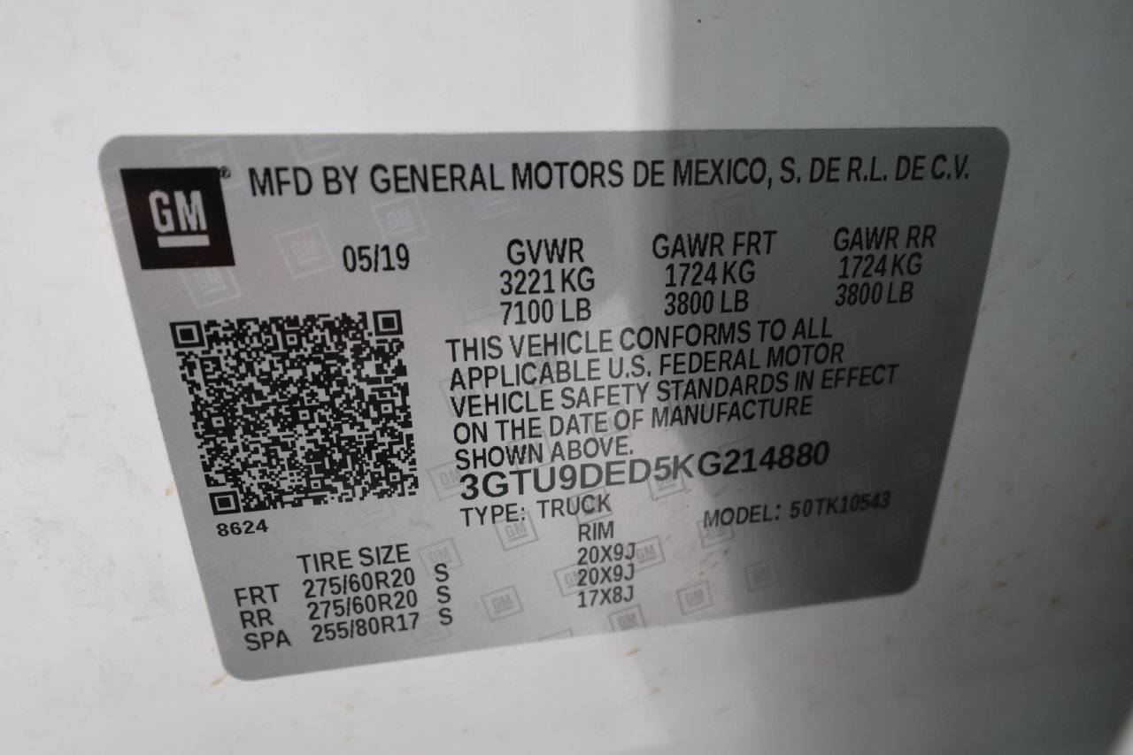 Used 2019 GMC Sierra 1500 SLT w/ SLT Premium Package AWD/4WD image 19