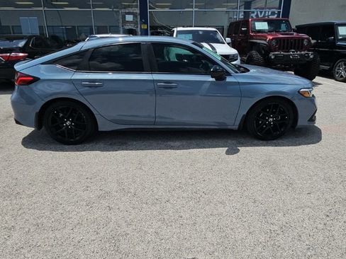 Used 2024 Honda Civic Sport image 8