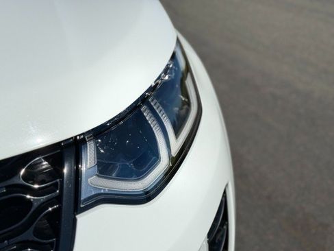 Used 2024 Land Rover Discovery Sport Dynamic SE image 14