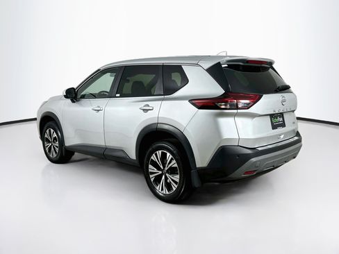 Used 2023 Nissan Rogue SV FWD image 5
