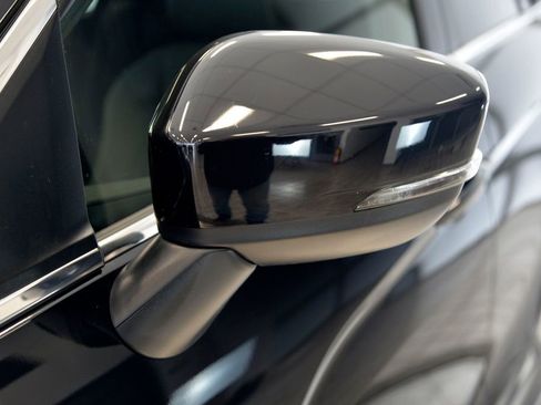 Used 2023 Mitsubishi Eclipse Cross SE image 12