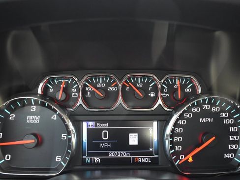 Used 2018 Chevrolet Silverado 1500 High Country image 21