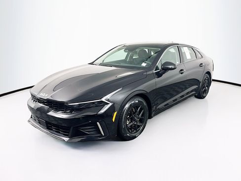 Used 2025 Kia K5 LXS image 3