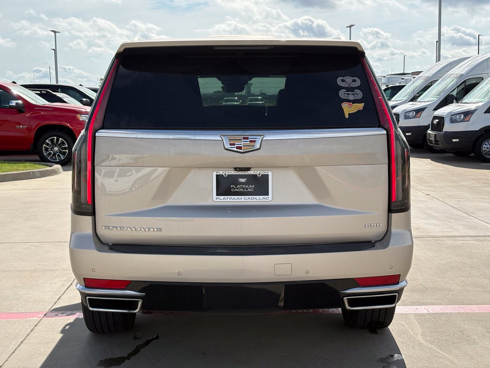 Certified 2023 Cadillac Escalade Premium Luxury AWD/4WD image 6