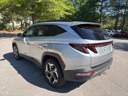 Used 2022 Hyundai Tucson Limited AWD/4WD image 3