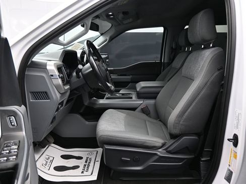 Used 2022 Ford F150 XLT w/ Equipment Group 301A Mid RWD image 9