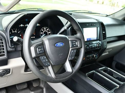 Used 2020 Ford F150 SuperCrew XL w/ Equipment Group 101A Mid AWD/4WD image 15