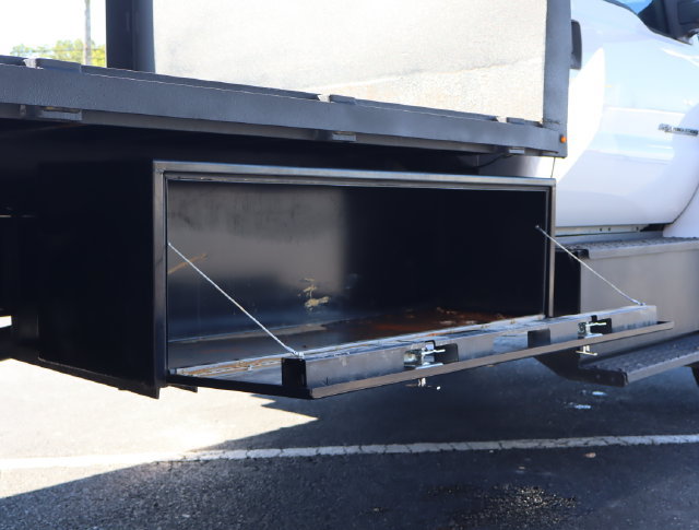 Used 2018 Ford F650 2WD Regular Cab Super Duty image 45