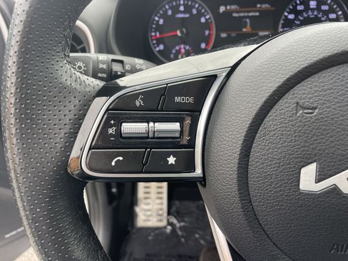 Used 2023 Kia Forte GT-Line w/ GT-Line Premium Package image 28