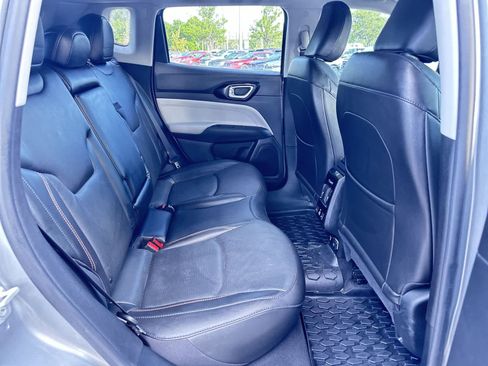 Used 2022 Jeep Compass Limited w/ Elite Group image 16