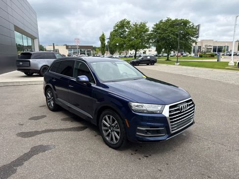 Used 2019 Audi Q7 2.0T Premium Plus w/ Premium Plus Package AWD/4WD image 6