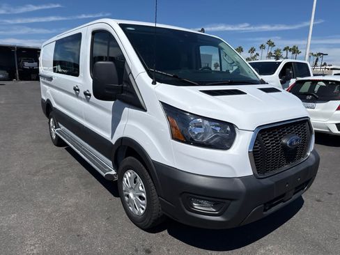 Used 2025 Ford Transit 250 Low Roof w/ Exterior Upgrade Package RWD image 9
