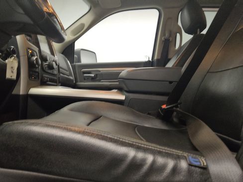Used 2015 RAM 1500 Lone Star AWD/4WD image 17