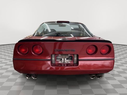 Used 1986 Chevrolet Corvette Coupe image 4