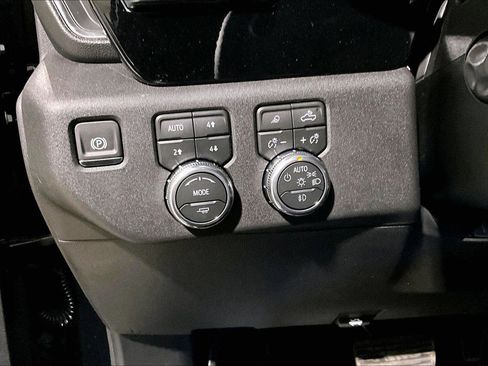 New 2026 GMC Sierra 1500 SLT w/ SLT Premium Plus Package image 19