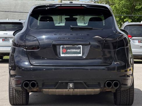 Used 2013 Porsche Cayenne GTS AWD/4WD image 9